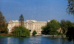 Buckingham Palace in London